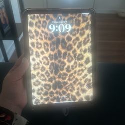 Apple iPad 10th Generation 