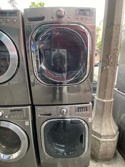 WASHER AND DYER LG FREE SHIPPING AND INSTALLATION