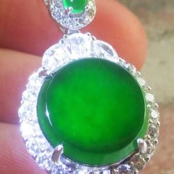 Certificate Jadeite Jade Sterling silver 925 Grade A tranculent Icy Green plain Circle  pendant 