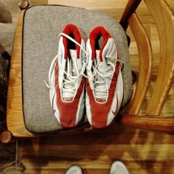 Nike Basketball Shoes 