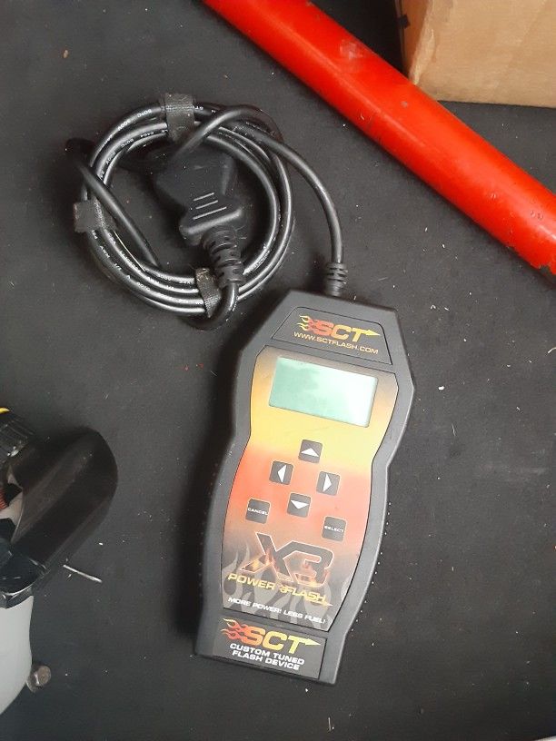 SCT Performance 3200 X3 Power Flash Programmer