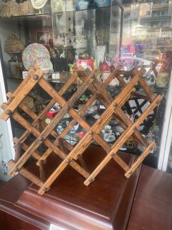 Vintage Wood Expanding Wine Rack 