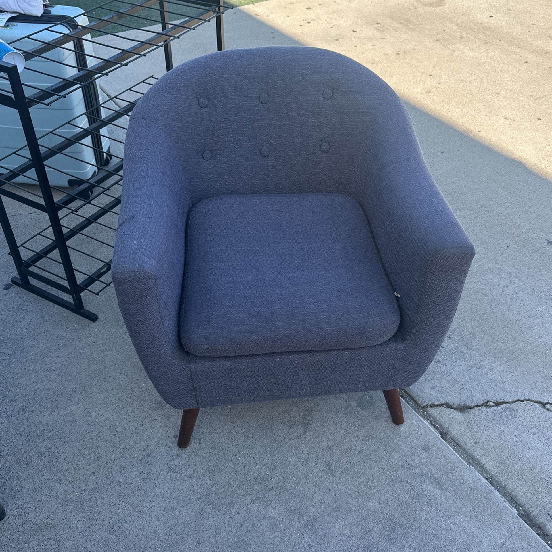 Living Room Chair 