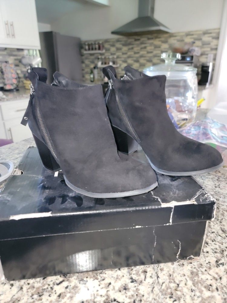 Womens Black Booties Torrid Boots Size 8.5W