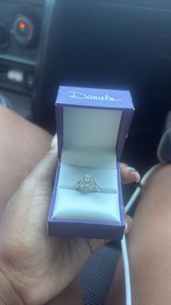 Daniel’s Jewelry pear engagement ring