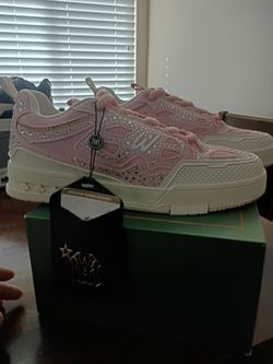 Brand New size 11 shoes