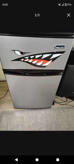 Magic chef mini refrigerator