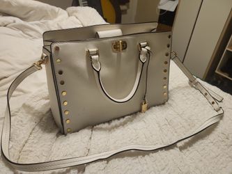 White Michael KORS purse