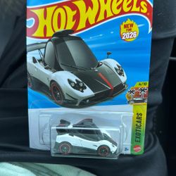 Pagani Zonda Cinque Hot Wheels