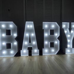 Baby shower - BABY - Marquee Lettering