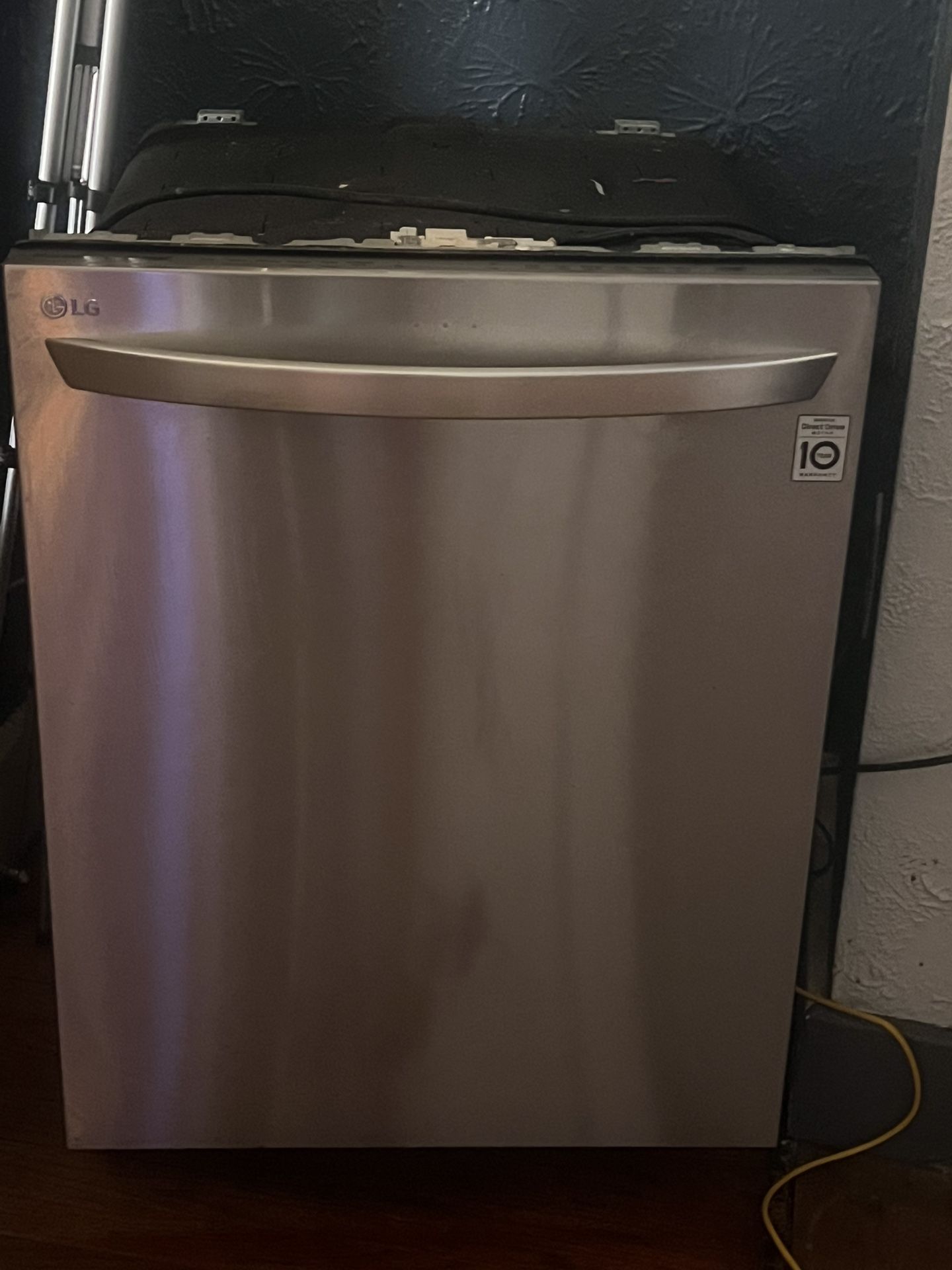 LG Dishwasher