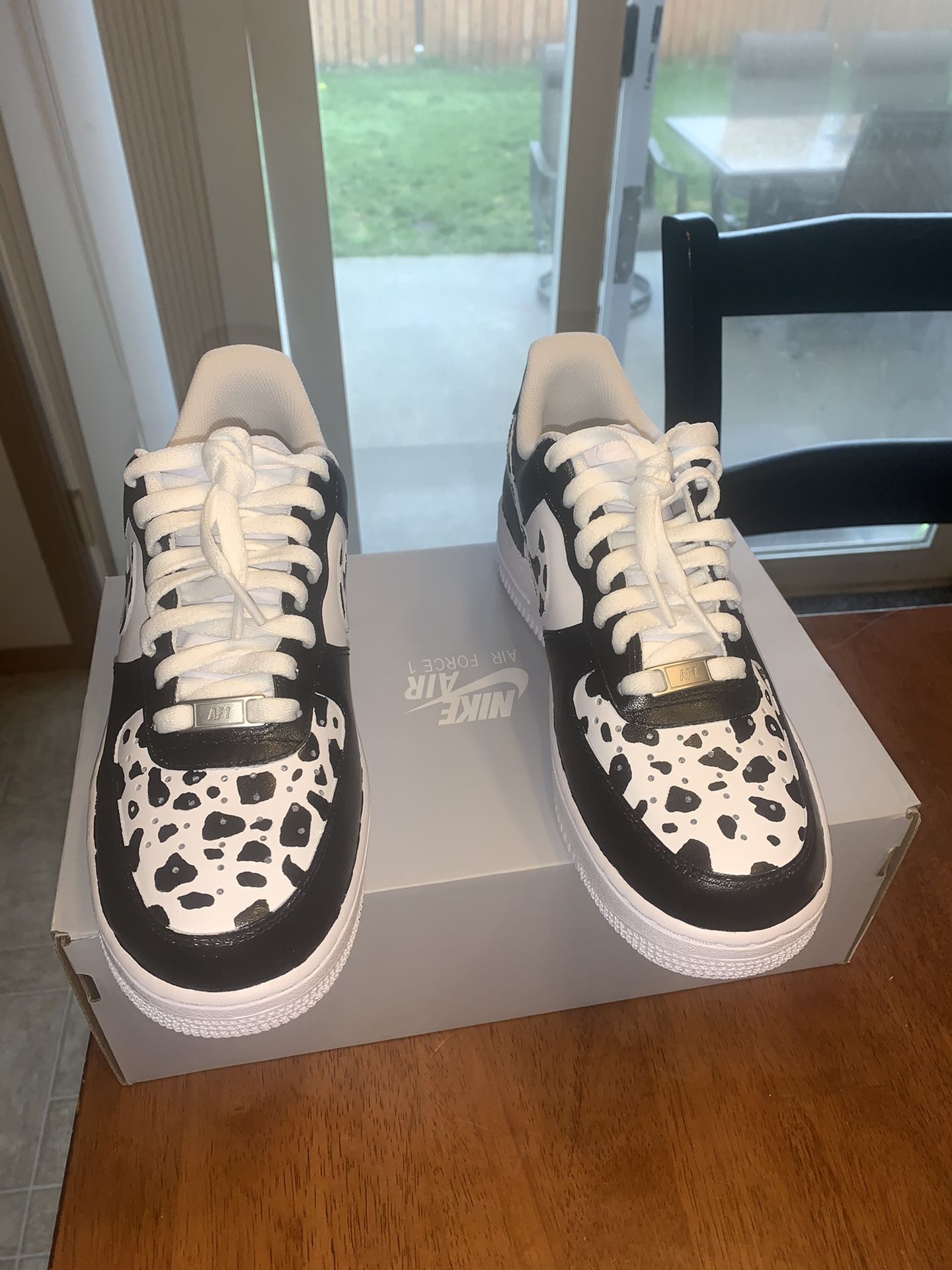 air force 1 cow