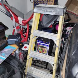 4ft A Frame Ladder Husky Fiberglass