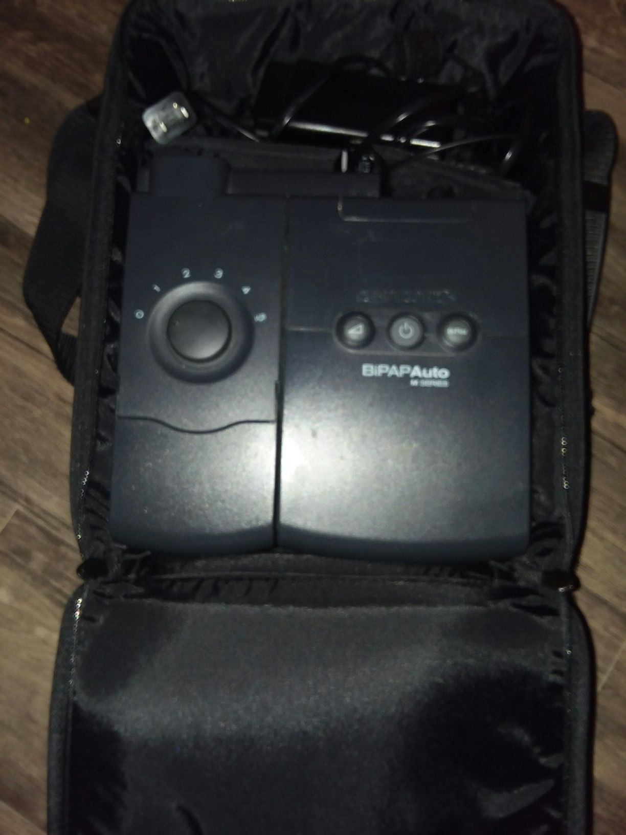 Respironics REMstar M-Series With Heated Humidifier CPAP With Carry Case