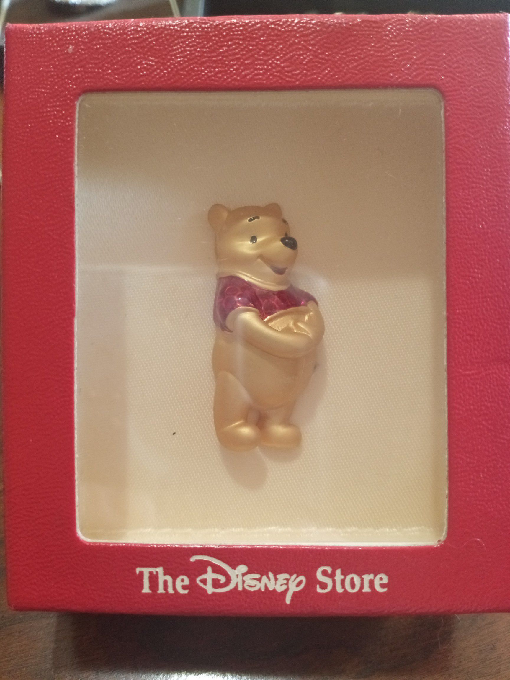 Winnie the Pooh pin