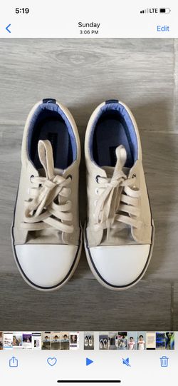 Size 2 kids. Semi new
