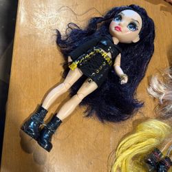 Rainbow High Shadow High Ainsley Slater. 