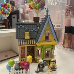 Lego Disney Pixar Up House Lego - Complete!