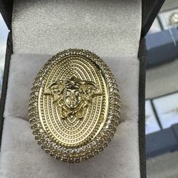 10k Medusa Ring Cz