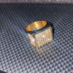 Men’s Gold Ring 