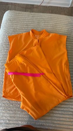 FIGS Creamsicle Orange Scrub Set Top and Pants