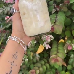 100% Pure and Natural Guanábana Frozen Pulp No Additives or Preservatives