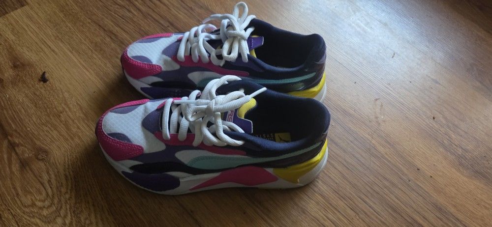 Puma shoes