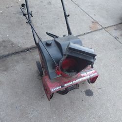 Snapper Snowblower  5hp