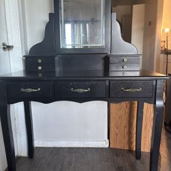 Light Up Vanity 