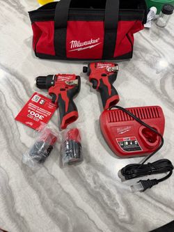 📌Milwaukee  M12 12-Volt Lithium-Ion Brushless Cordless Subcompact Drill and Impact Driver Combo Kit)👉PRECIO FIRME NO MENOS👉$150