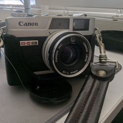 Canon Canonet QL17 