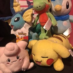 Pokémon/ PokéCenter Plushies Collection Lot of 10 pcs. $45