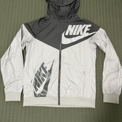 Nike Windbreaker ( Kids XL)