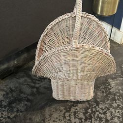 Vintage MCM Shiny Pastel Wicker Scalloped Basket