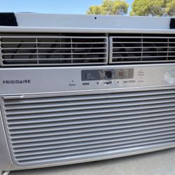 Window AC unit