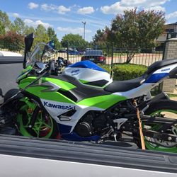 2024 Kawasaki Ninja 500