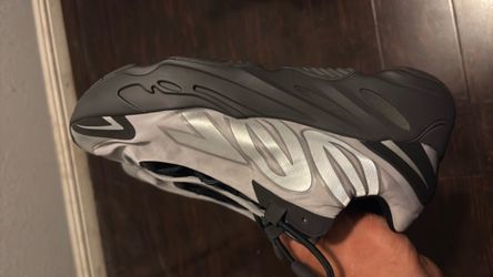 Yeezy 700
