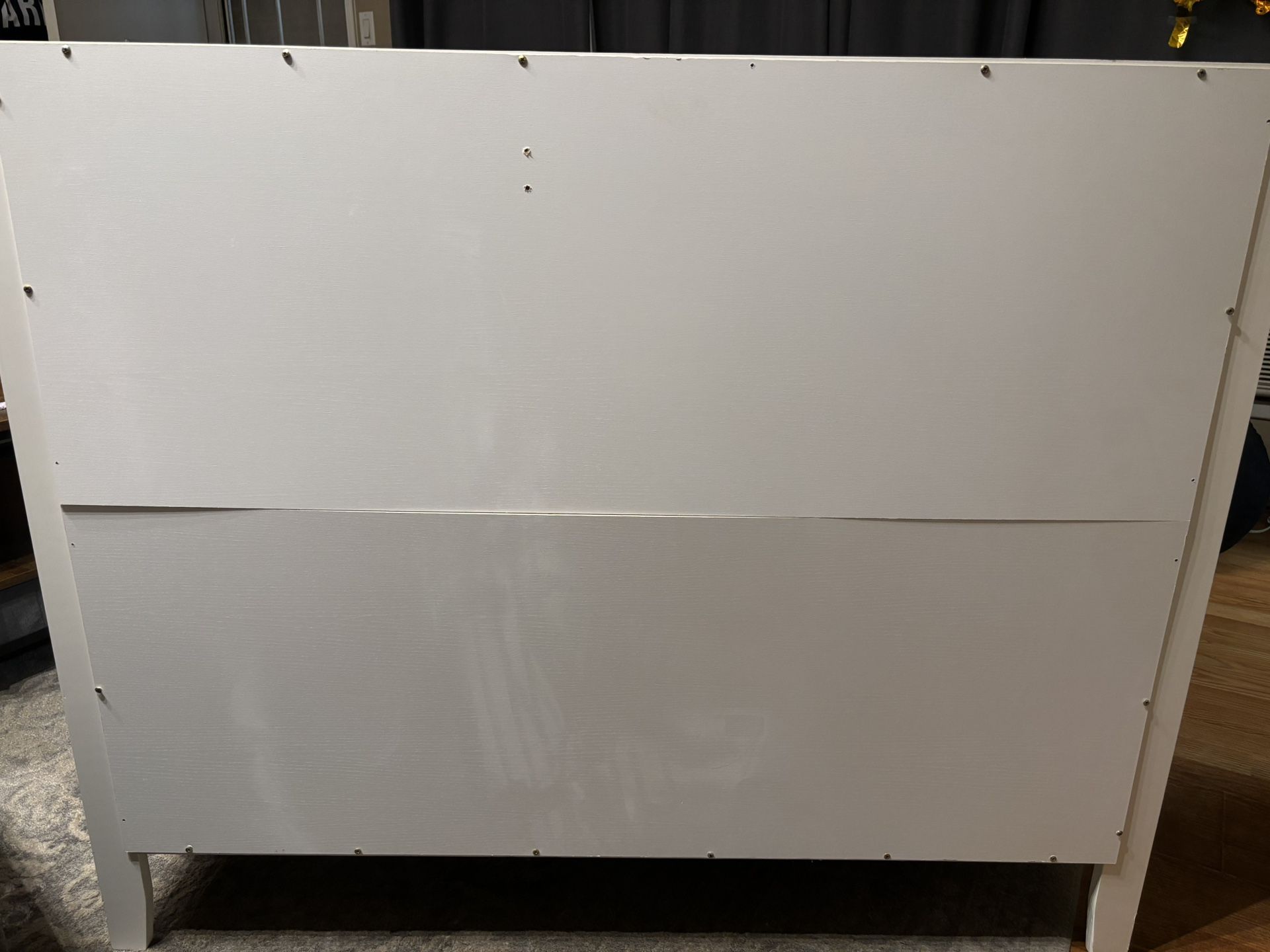 Organizer/book Shelf/ Shelves