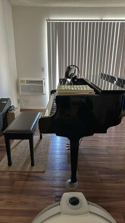 Title: Kohler & Campbell Baby Grand — Polished Ebony + Bench — $3,799