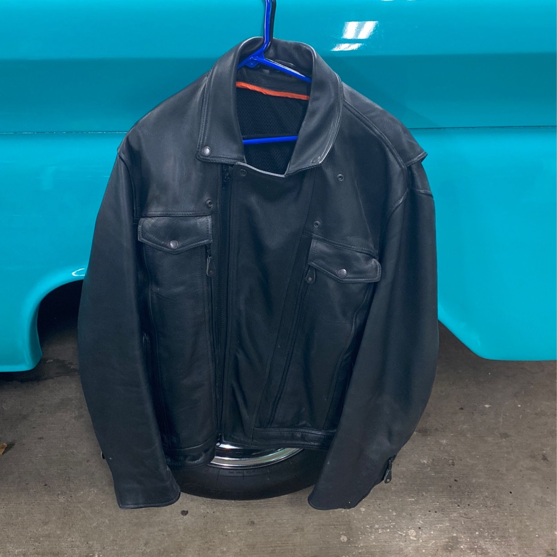 Size 2X leather riding jacket
