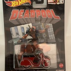 DEADPOOL SCOOTER HOTWHEELS Marvel REAL RIDERS