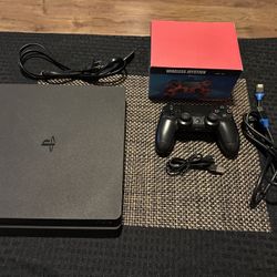 Playstation 4 (PS4) 1 TB 