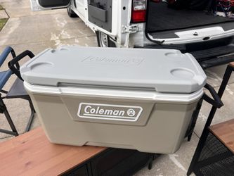 Coleman Cooler with Drain