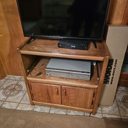 TV STAND 