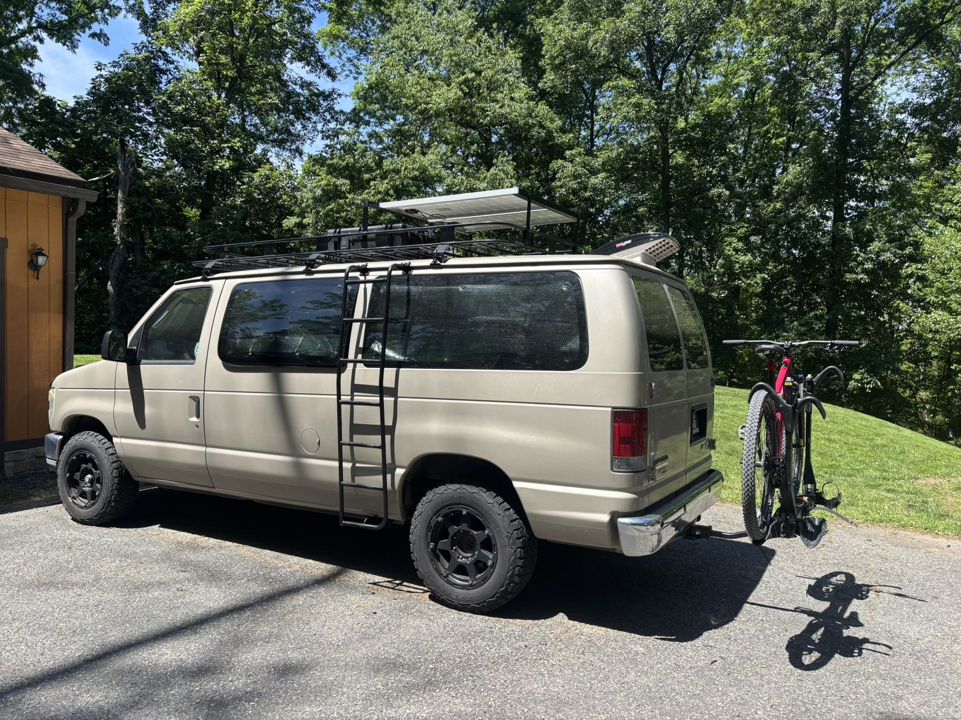 2011 Ford E350 Super Duty Conversion Van