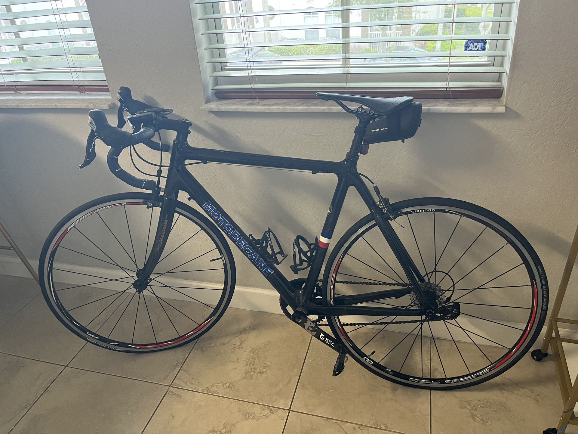 Motobecane Full Carbon Road Bike