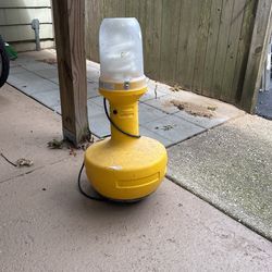 Wobble Light 28” Temporary Lighting