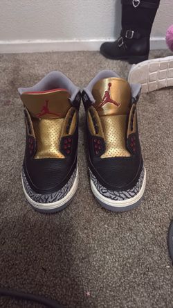 Women’s Air Jordan 3 Retro “Black Cement Gold / Black Gold