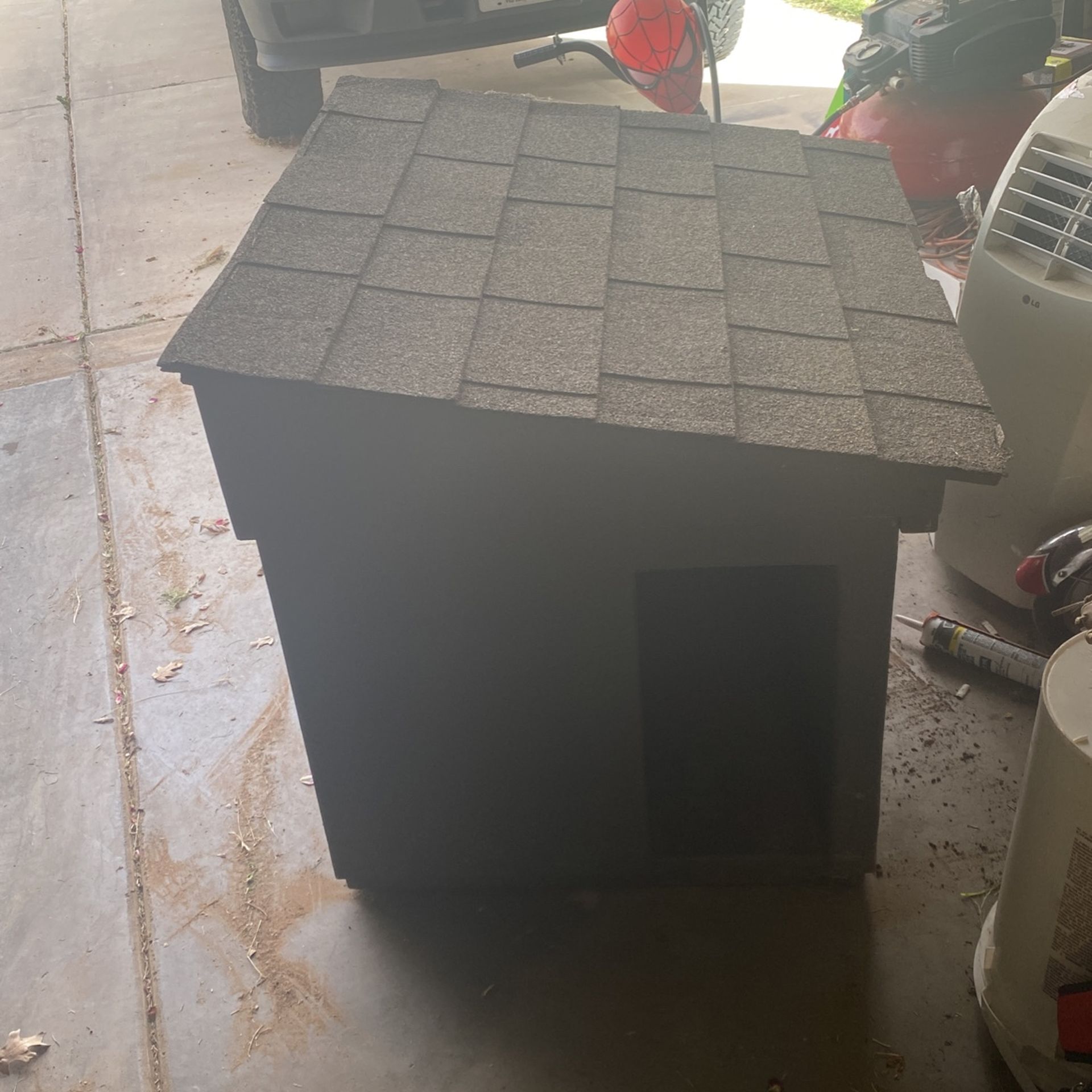 Well Insulated Dog House