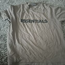 Essential Shirt 